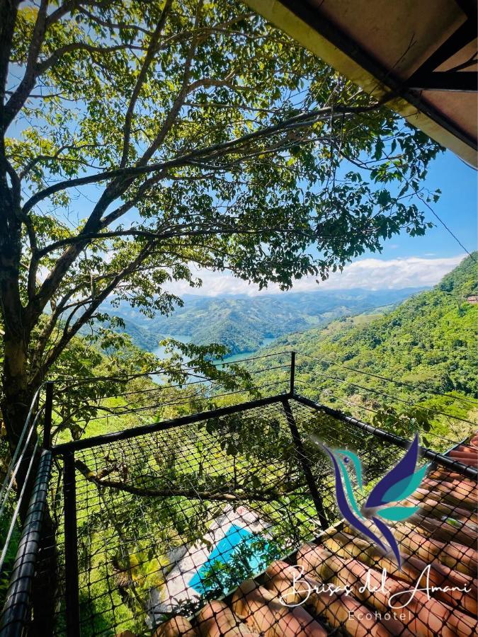 Ecohotel Brisas Del Amani Norcasia Екстериор снимка